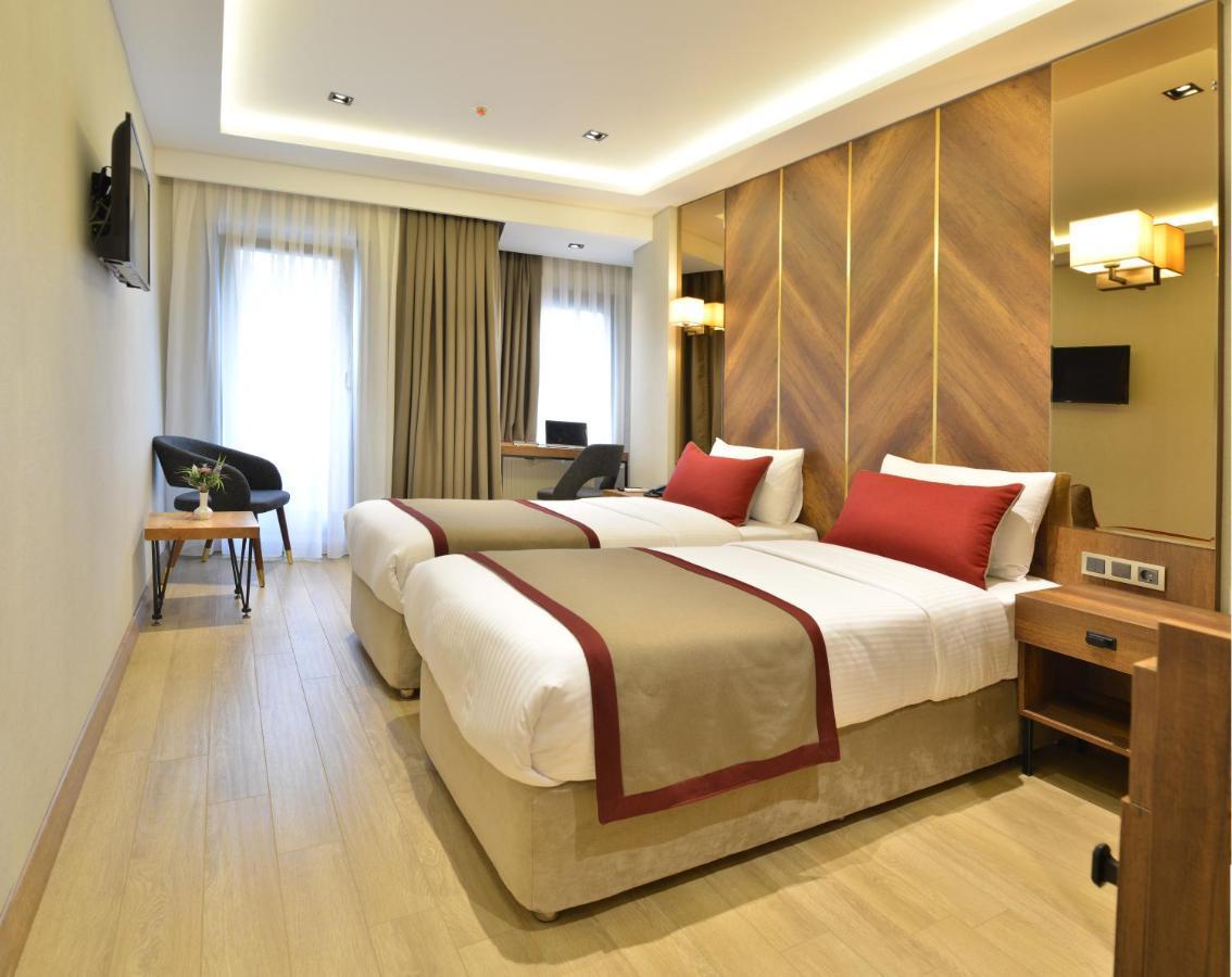 Celine Hotel Taxim Istanbul Bagian luar foto