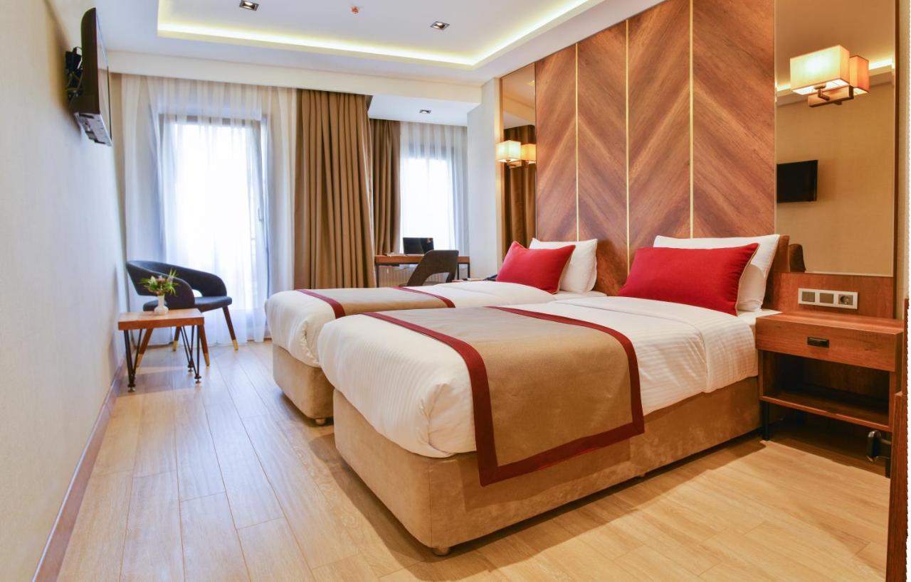 Celine Hotel Taxim Istanbul Bagian luar foto