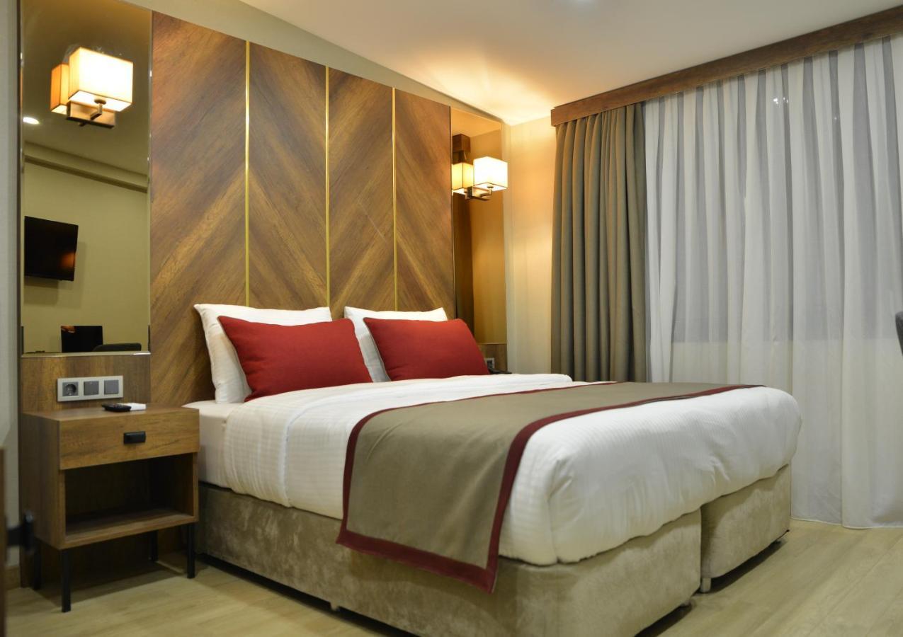 Celine Hotel Taxim Istanbul Bagian luar foto