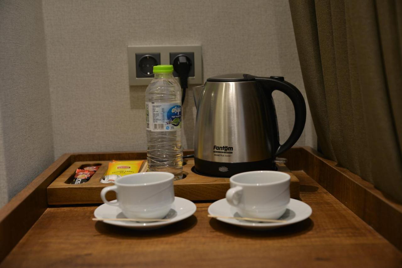 Celine Hotel Taxim Istanbul Bagian luar foto